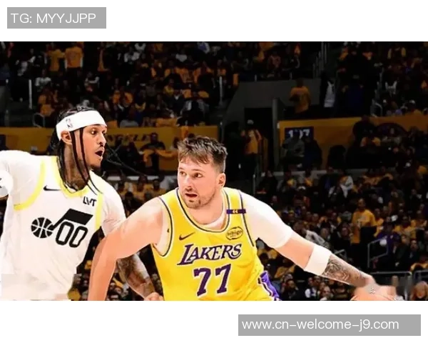 爆砍51+11+9!里夫斯大杀四方!残阵湖人爆冷制胜,威少18+6 爆砍51+11+9!里夫斯大杀四方!残阵湖人爆冷制胜,威少18+6